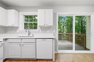 1255 Winthrope Chase Dr, Alpharetta, GA 30009 - Photo 19