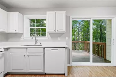 1255 Winthrope Chase Drive, Alpharetta, GA 30009 - Photo 11