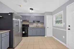 4905 Annistown Rd, Stone Mountain, GA 30087 - Photo 13