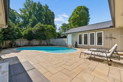 746 Hillwood Drive, Marietta, GA 30068 - Photo 33