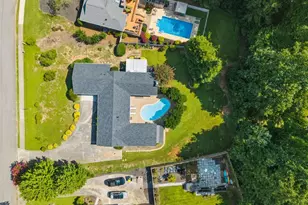746 Hillwood Dr, Marietta, GA 30068 - Photo 35