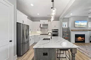 2018 Cobblestone Way, Atlanta, GA 30318 - Photo 9