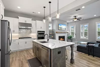2018 Cobblestone Way, Atlanta, GA 30318 - Photo 11