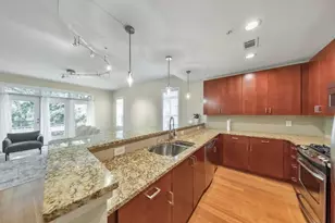 3655 Peachtree Rd NE, Atlanta, GA 30319 - Photo 9