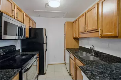 1031 State Street NW #106, Atlanta, GA 30318 - Photo 9
