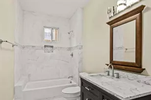 684 S Elizabeth Pl S, Atlanta, GA 30318 - Photo 13