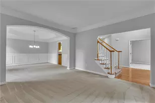 355 Victorian Ln, Duluth, GA 30097 - Photo 7