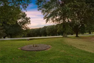 526 Orchard Dr, Clarkesville, GA 30523 - Photo 65