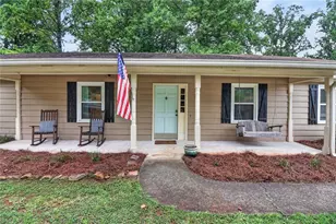 4371 Marsh Rd, Marietta, GA 30066 - Photo 7