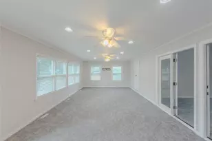 808 Glen Circle, Lawrenceville, GA 30044 - Photo 3