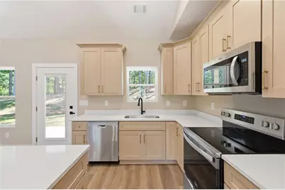 180 Edwards Road, Clarkesville, GA 30523 - Photo 9