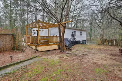 647 Alfred Road NW, Atlanta, GA 30331 - Photo 19