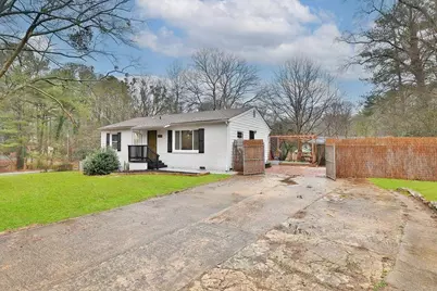 647 Alfred Road NW, Atlanta, GA 30331 - Photo 1