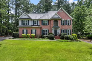 325 Trowbridge Ln, Lawrenceville, GA 30043 - Photo 1