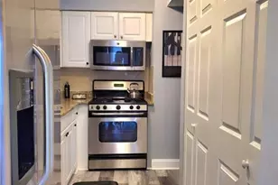 6980 Roswell Rd, Sandy Springs, GA 30328 - Photo 9