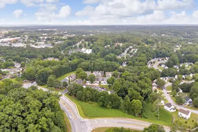 928 Tree Creek Boulevard, Lawrenceville, GA 30043 - Photo 35