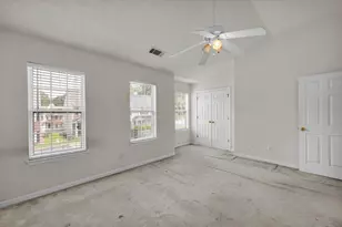 928 Tree Creek Blvd, Lawrenceville, GA 30043 - Photo 25