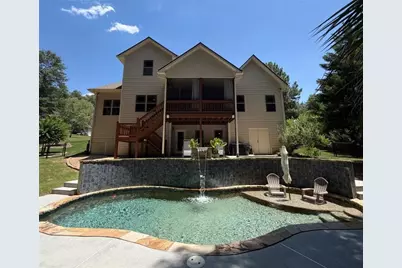 1020 Honey Lane, Loganville, GA 30052 - Photo 3