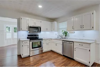 881 Providence Drive, Lawrenceville, GA 30044 - Photo 11
