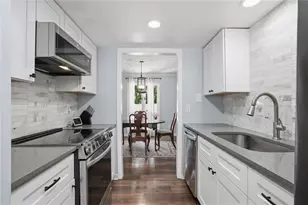 2540 Cedar Canyon Dr, Marietta, GA 30067 - Photo 5