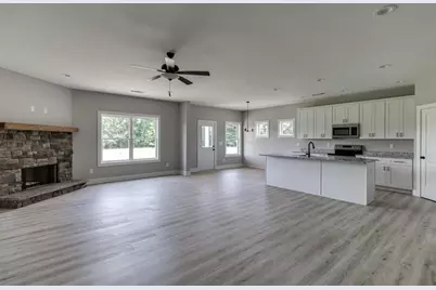 155 Creek Stone Drive, Hartwell, GA 30643 - Photo 5