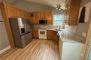 115 Greatwood Dr, White, GA 30184 - Photo 9