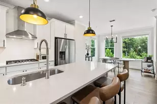 6579 Beacon Dr, Atlanta, GA 30328 - Photo 25