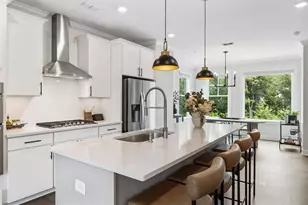 6579 Beacon Dr, Atlanta, GA 30328 - Photo 23
