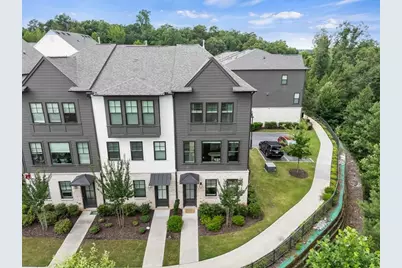 6579 Beacon Drive #327, Atlanta, GA 30328 - Photo 5