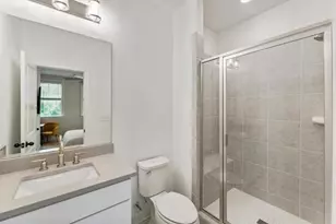6579 Beacon Dr, Atlanta, GA 30328 - Photo 11
