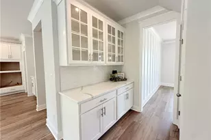 5527 Tullis Dr, Gainesville, GA 30507 - Photo 15