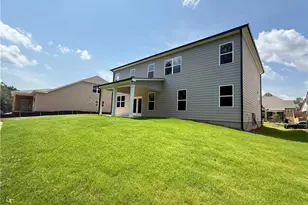 5527 Tullis Dr, Gainesville, GA 30507 - Photo 5
