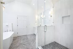 531 Spring Valley Rd NW, Atlanta, GA 30318 - Photo 21