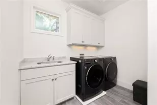 1120 Pine Ridge Rd NE, Atlanta, GA 30324 - Photo 45