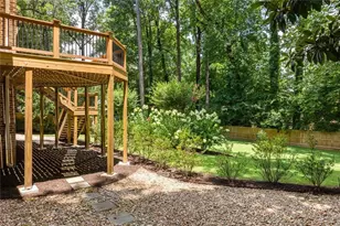 1120 Pine Ridge Rd NE, Atlanta, GA 30324 - Photo 55