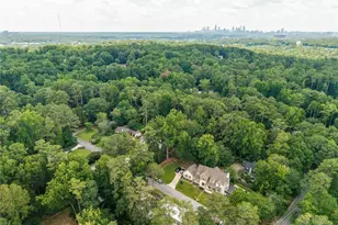 1120 Pine Ridge Rd NE, Atlanta, GA 30324 - Photo 73