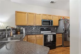 5009 Timber Hills Dr, Oakwood, GA 30566 - Photo 9