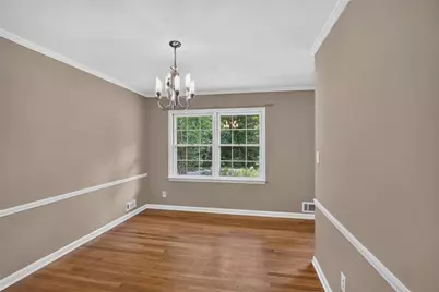 6858 Brandon Mill Road NW, Sandy Springs, GA 30328 - Photo 5