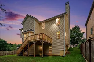 3747 Valley Bluff Ln, Snellville, GA 30039 - Photo 9