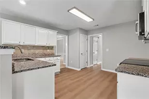 3747 Valley Bluff Ln, Snellville, GA 30039 - Photo 13