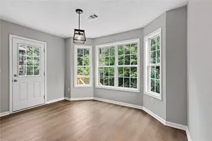 3747 Valley Bluff Ln, Snellville, GA 30039 - Photo 15