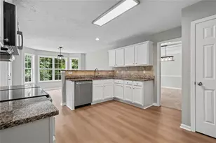 3747 Valley Bluff Ln, Snellville, GA 30039 - Photo 11