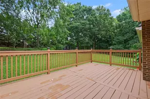 345 Hickory Hills Dr, Jefferson, GA 30549 - Photo 15