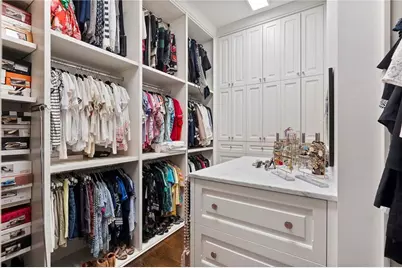 675 W Paces Ferry, #4 Road NW, Atlanta, GA 30327 - Photo 35