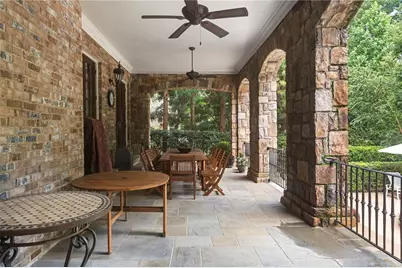 675 W Paces Ferry, #4 Road NW, Atlanta, GA 30327 - Photo 47