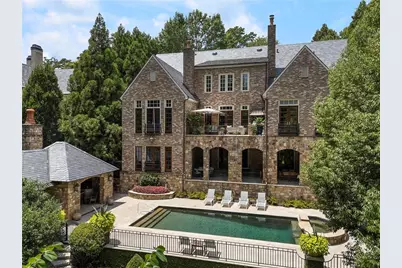 675 W Paces Ferry, #4 Road NW, Atlanta, GA 30327 - Photo 5