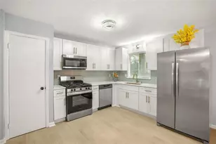 2153 Greenhill Dr SW, Marietta, GA 30008 - Photo 3