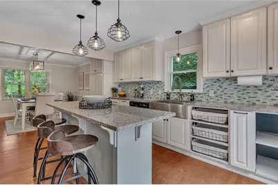 807 Emerald Falls, Woodstock, GA 30189 - Photo 7