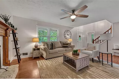 807 Emerald Falls, Woodstock, GA 30189 - Photo 13