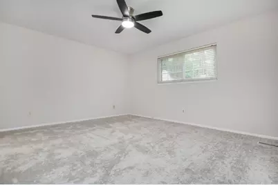 1780 N Holly Lane NE, Atlanta, GA 30329 - Photo 17